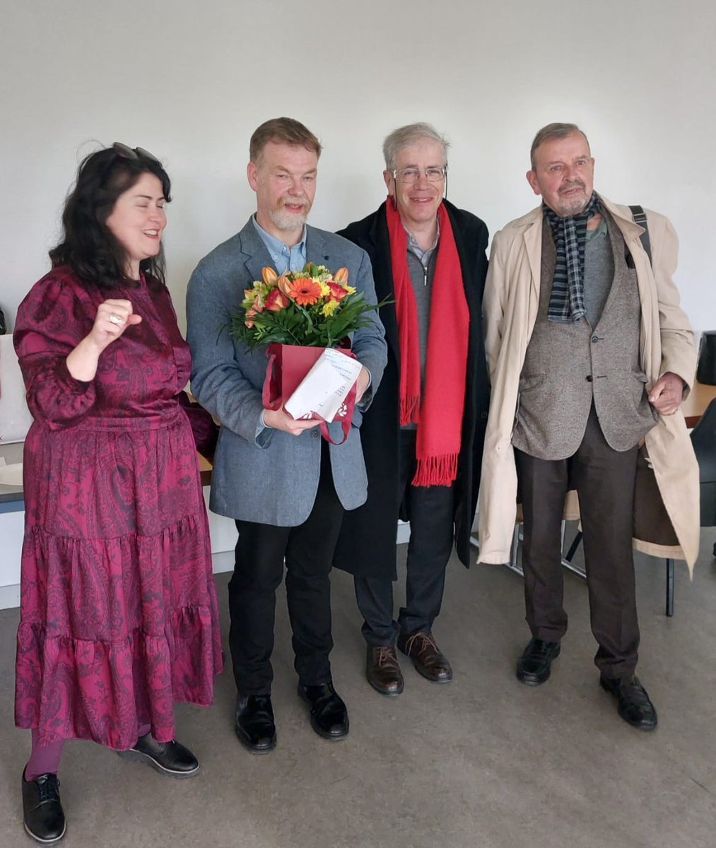 Notre ami Jean Philippe Legois, vp Germe, coprésident de la <a href="/MemoirEtudiante/">CitéMémoirEtudiantes</a>, docteur en archivistique, est décédé lundi 25 mars. Il va nous manquer, nous continuons nos engagements communs. 
<a href="/LaContempo_BAM/">La Contemporaine</a> <a href="/CampusCondorcet/">Campus Condorcet</a> @franceuni