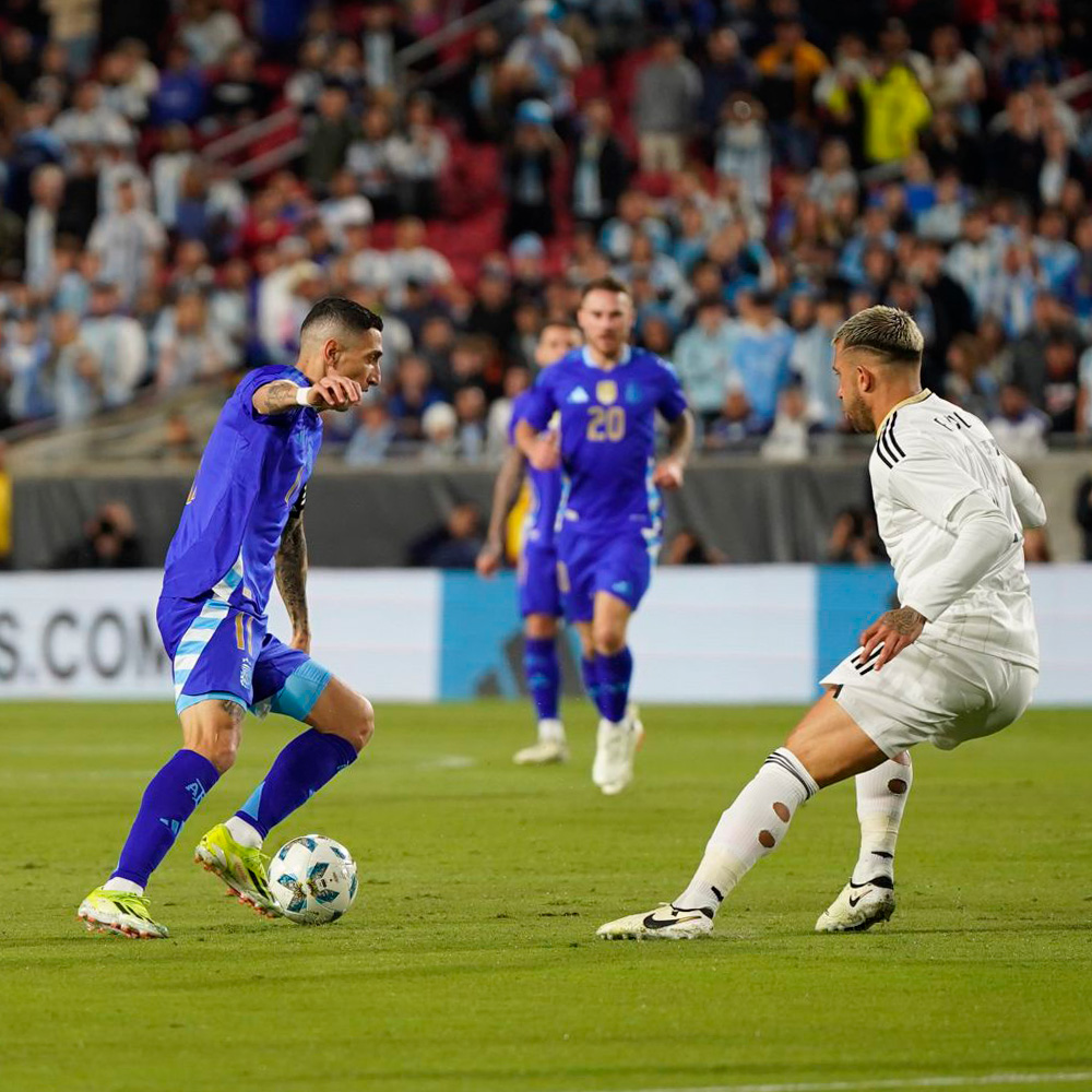 Argentina lo dio vuelta y venció a Costa Rica | Canal Showsport