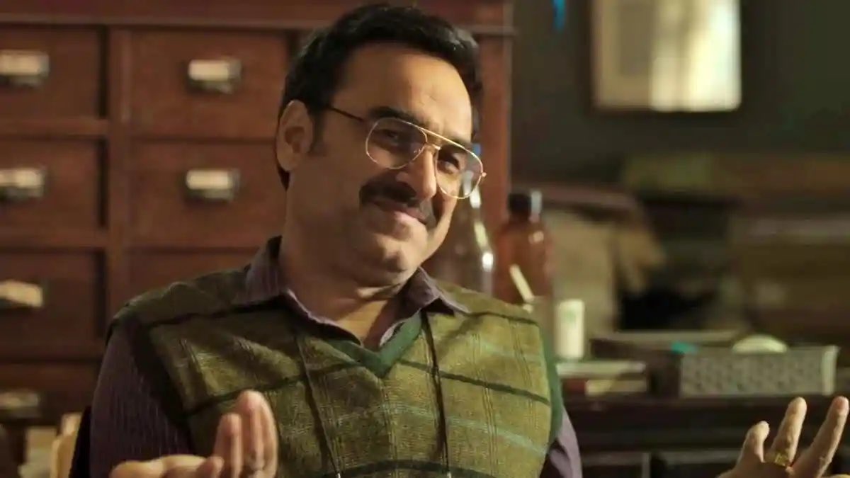 Also, #Bollywood filmmakers:

#PankajTripathi doesn’t need your comic theme or silly background noises to underscore his comedy. 

Stop doing that shit. Trust the performance. Trust the audience. 

#MurderMubarak