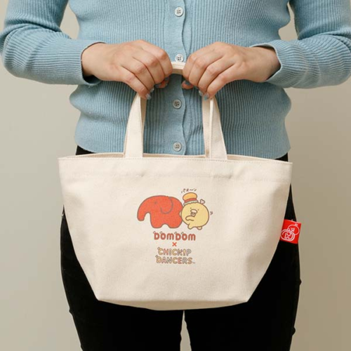 ドムドムハンバーガー『チキップダンサーズ』コラボのグッズが4月6日