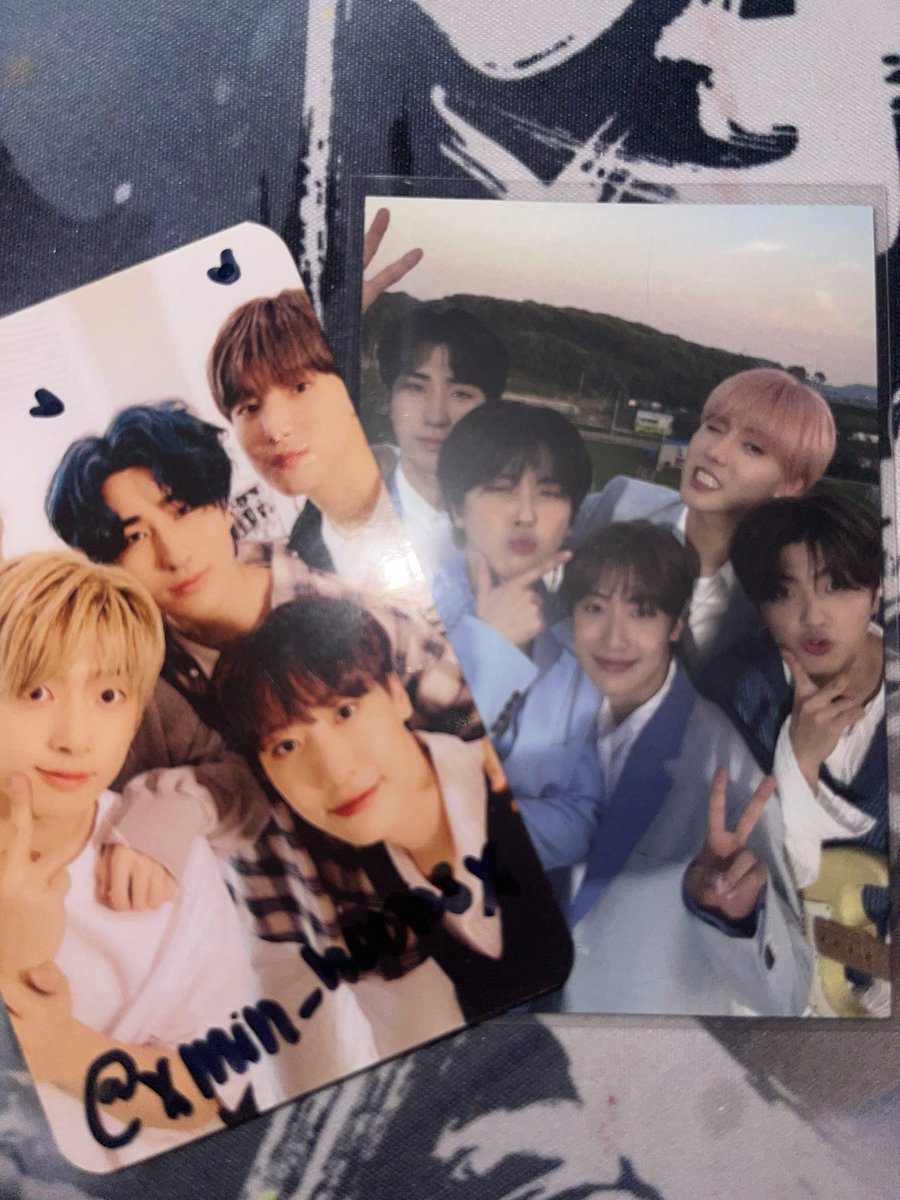 ❗️ONEWE GIVEAWAY❗️ ONEWE OT5 OVER THE RAINBOW CAFÉ SPECIAL POB FOR TIMELESS ERA To ENTER: Like this tweet, retweet, and follow me (so I can message). Must be comfy with sharing address (shipping will be paid for by me). DEADLINE: APRIL 5, 2024 @ 12:00AM CT.