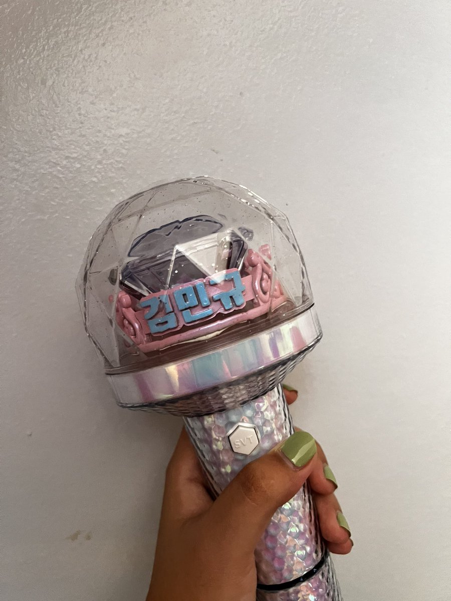 minegaeul's tweet photo. 💌: @thenamehera 

hiii!! my caratbong crown has arrived 🥹 thank you so much po huhu super ganda! 😭🩷 https://t.co/2yEFy5yYwV