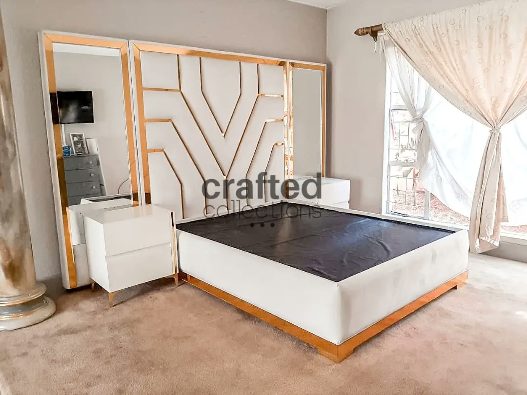 Crafted Collections tweet media