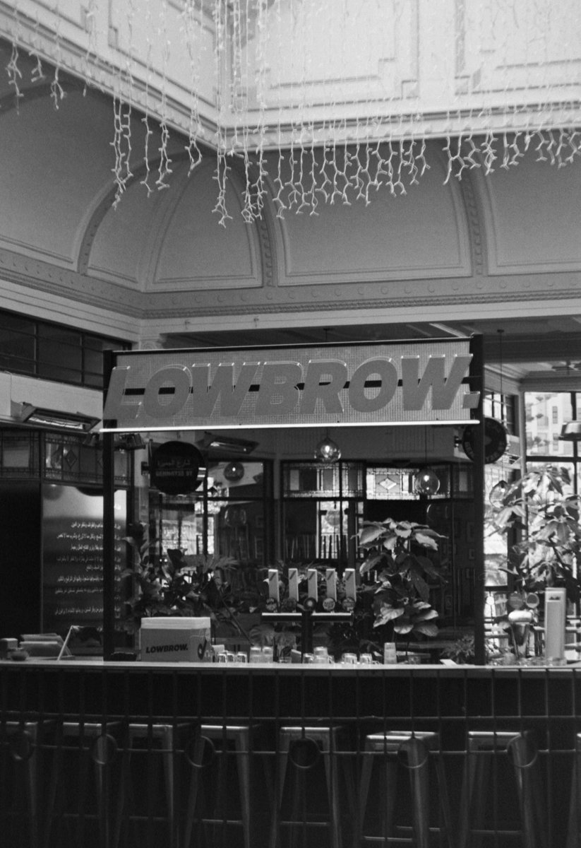 NatashaBarret18's tweet photo. Closing time 🕙
#f100 #filmisnotdead #filmisalive #xp2super #ilford #architecture #blackandwhitephotograph #KRoad #KarangahapeRoad #Auckland #StKevinsArcade #streetphotography #eatery #bar #cafe #lowbrow #architecture #heritage https://t.co/ZNy1mX7emD