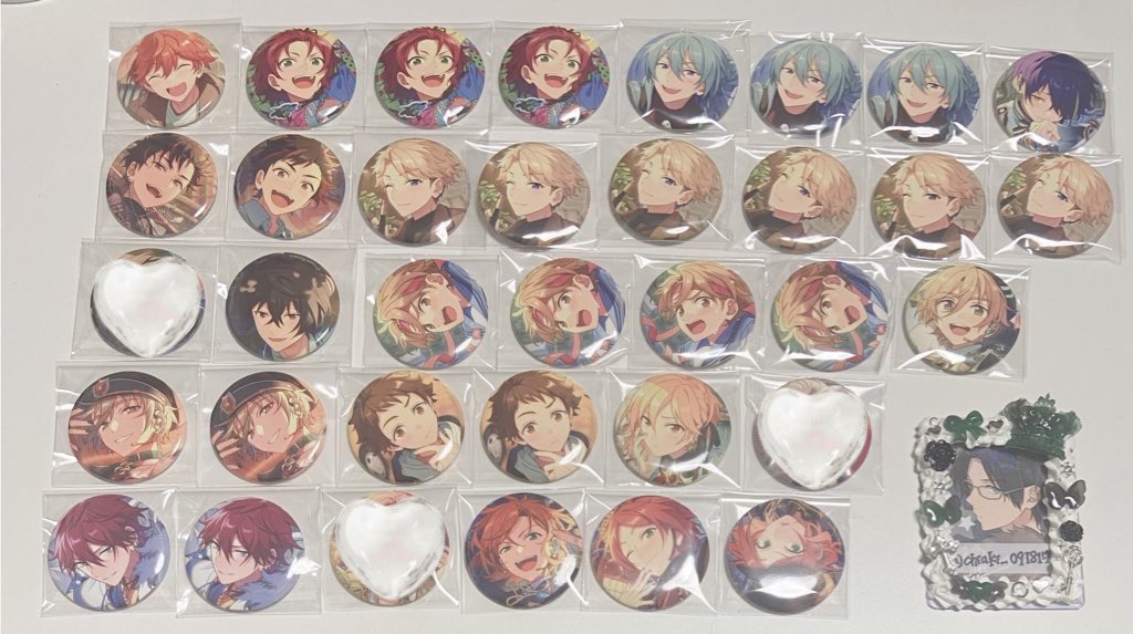 <交換>あんスタ テーマ 缶バッジ スカウト casual idol

譲:1〜3枚目

求:ic敬人(異種×)

☪︎idol10BOX、casual5BOX予約予定
☪︎星4は抱き合わせ、比率違い可能です
☪︎3枚目は1部idolとの交換優先
☪︎cニキ1、iなずな5、ic真各1は再交換分です
☪︎お気軽にお声かけよろしくお願い致します🌷