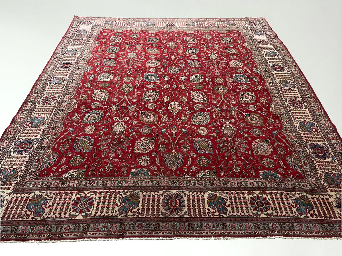 The warmth of this stunning tabriz rug shines through and is a great statement piece for a room/home and unlikely to be found anywhere else Shop -> bit.ly/3wH7ltu #interiordesign #homedecor #London #Stockbridge #TestValley