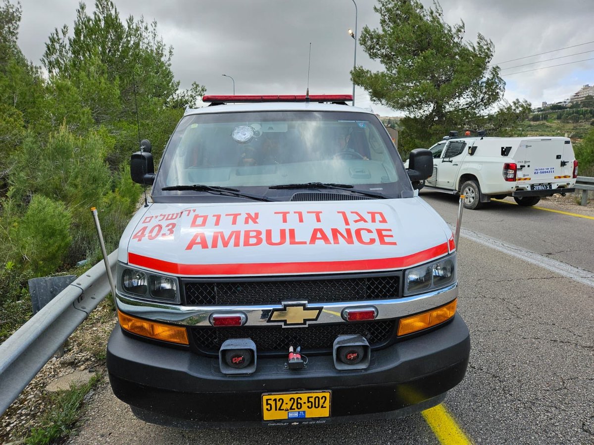 Last Friday, @MDAis responders were greeted with gunfire as they arrived to provide life-saving treatment near Parsa Junction. Thankfully, none of them were injured! Our MDA colleagues provide life-saving care each and every day. They are not a target.