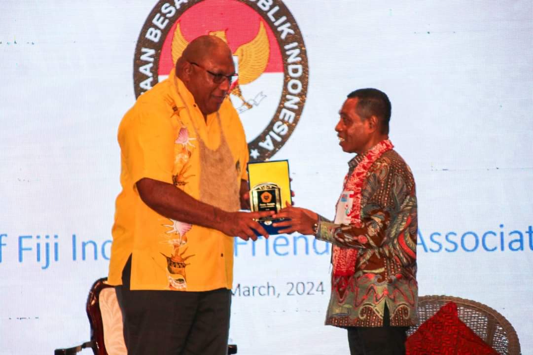 Fiji - Indonesia Friendship Association?! Surely Indonesia has lots of money to spent from all the Gold they steal from West Papua. My Fiji wantoks it is blood money, I hope money will not blind you from the truth. Free West Papua, before it's too late.