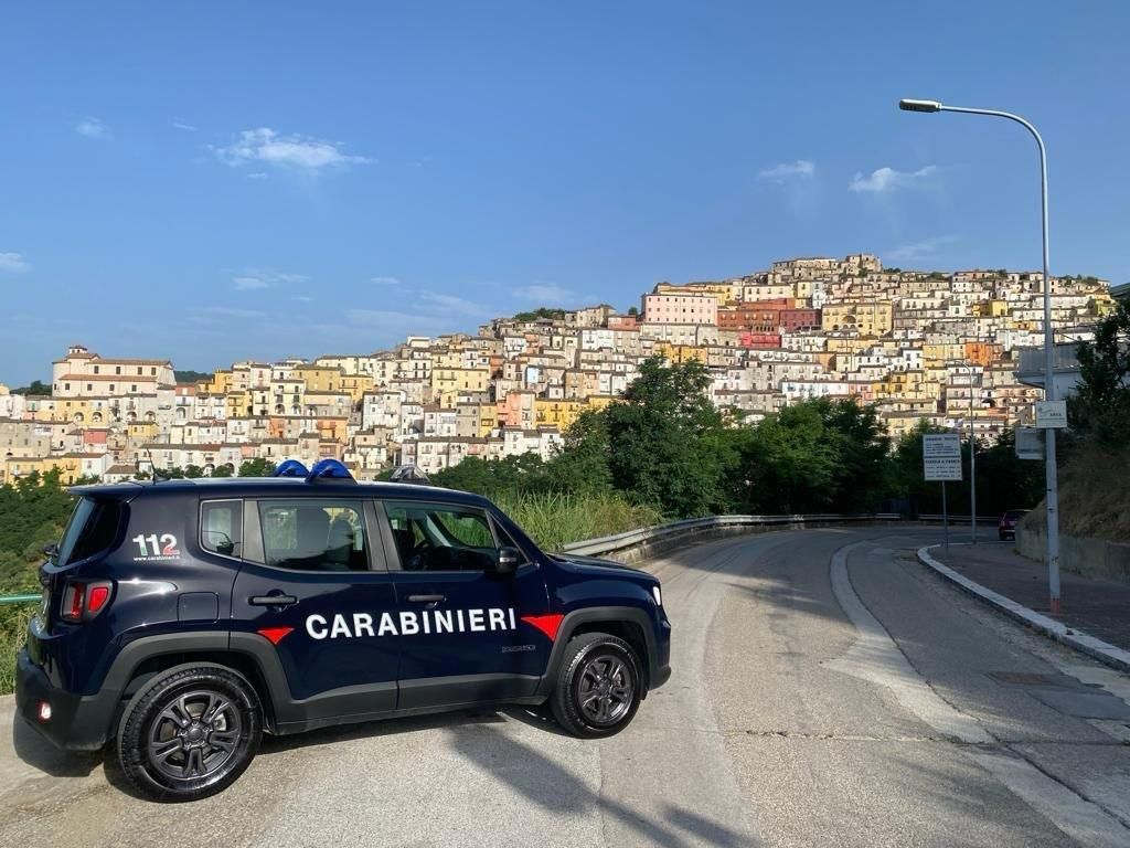 Buongiorno da Calitri (AV)
#Carabinieri #PossiamoAiutarvi #ForzeArmate #Difesa #6aprile