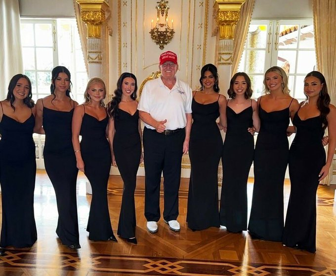 TRUMP_ARMY_'s tweet image. Do you believe, President Donald Trump will receive the most Women vote ever recorded!!

Yes or No