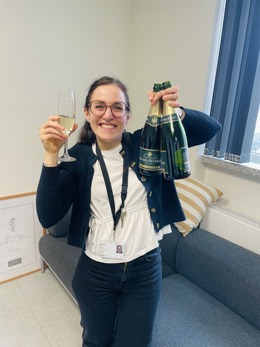 Dr. @SilviaTrchtt from our lab @dandrite @MolBiolAU got a postdoc fellowship from @lundbeckfonden!