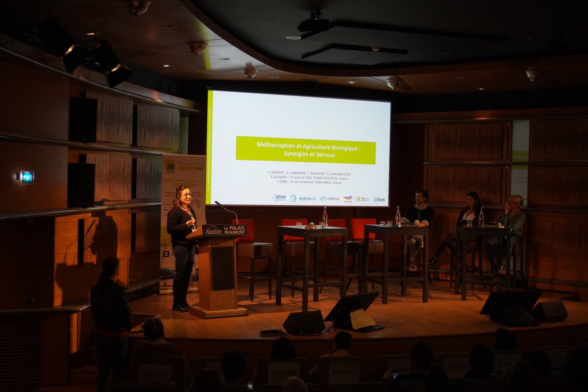 [🔴EN DIRECT] - #JRI2024
📅 27 mars 2024 📍Pau

🗣️#Méthanisation et Agriculture #Biologique : synergies et verrous, Céline Laboubee, <a href="/Solagro_asso/">Solagro</a>