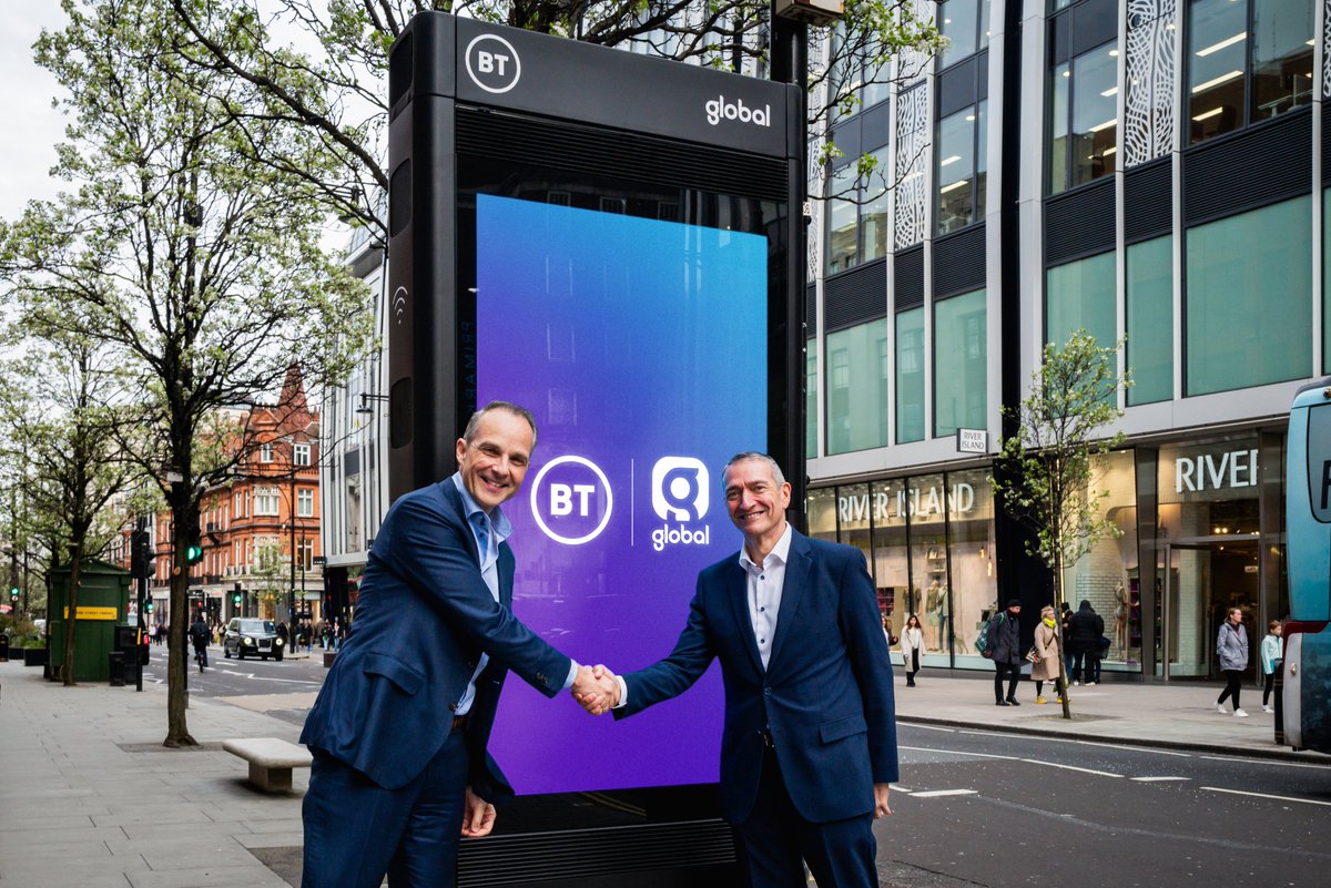 NEWS: We've just announced a 10-year partnership with <a href="/bt_uk/">BT</a> to upgrade the nation’s legacy payphones and roll out more digital hubs for local communities 🤝 

global.com/global-news/bt…