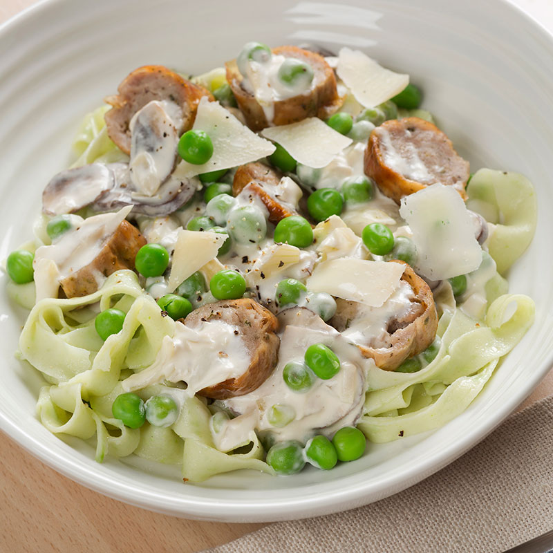 Fancy unleashing your inner chef? Our creamy pea, mushroom, and sausage pasta is guaranteed to be a crowd pea-ser that tastes just as good as it looks 😋 Try it out for yourself here: bit.ly/3dCq2nX