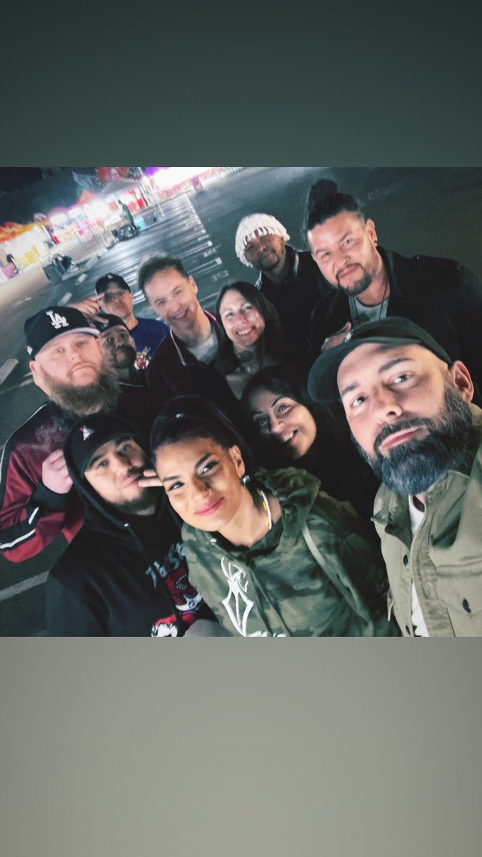 NinoBless's tweet photo. LA was 🔥. Thank you @bigwyno @metarebelzeth for backing ownership. Thank you @PrettyReecee for hosting. @bigGeechiMbb @IllmacTV for doing all the work you did. @RuinYourDayNow for steering the ship. @RealSikh99 @BiggKTV @MyVerse @metaphormessiah for trusting the vision https://t.co/qig9KcIfq5