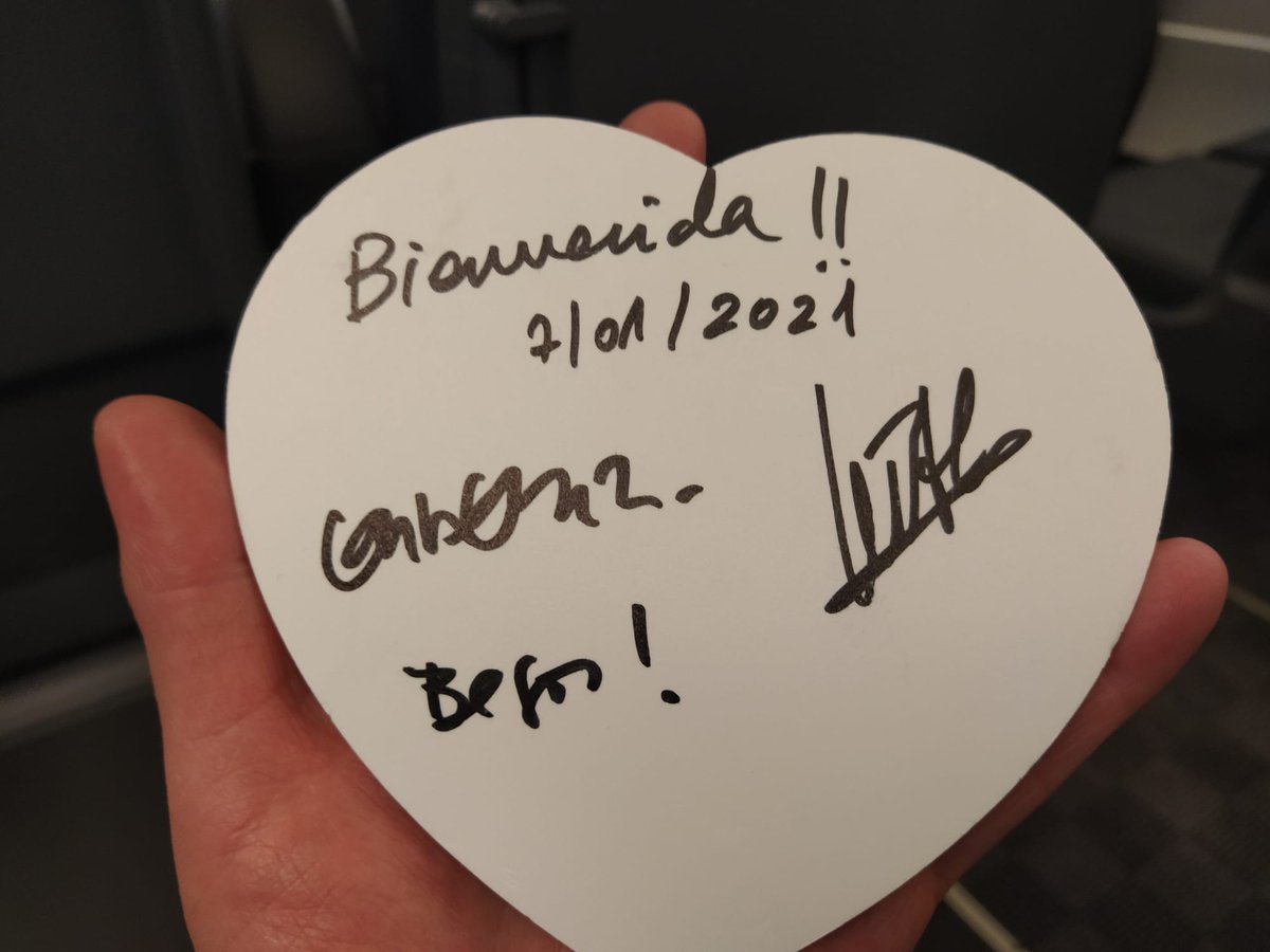 annagrauarias's tweet photo. ✌️ Gracias @CiudadanosCs por la ilusión y la convicción de que con el corazón en la mano, se podía cambiar todo. Me afilié en Madrid el 11/11/19. Gràcies @CiutadansCs per fer-me retornar a la meva terra. Quan molts en marxaven sense esperança, jo he tingut l'honor, el més gran de la meva vida, de ser diputada al Parlament amb el partit que va fer història el 2017. Ningún desengaño ni desilusión puede ni podrá nunca disminuir ese sueño. Ahora cierro esta etapa y vuelvo a ser una más de los que luchan por una Cataluña y una España mejor.