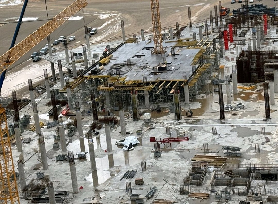 Πώς βλέπει ένας χειριστής γερανού (tower crane) το εργοτάξιο του νέου αεροδρομίου που φτιάχνεται στο Καστέλι, Κρήτη. Φεβρουάριος 2024

#Ελλαδα 🇬🇷