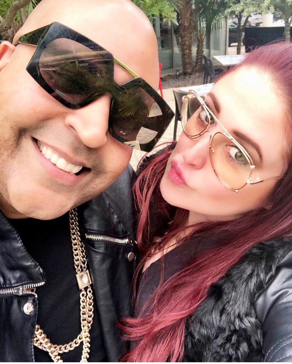 Happy Birthday my GAWgeous Gal Pal <a href="/SoCalValerie/">$oCalVal</a> 
Hope you have a fabulous day darling and hopefully will get to see you tomorrow… Love you Sis x