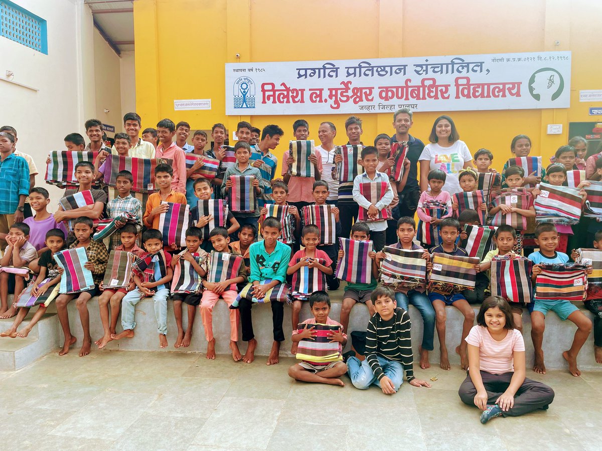 Sun's 'Recycle to Rekindle' initiative: Over 10 days, 770 kgs of old clothing was transformed into rugs. These rugs were distributed among specially-abled children, tribal schools, underprivileged communities and senior citizens in remote villages across Maharashtra. #WeAreSun