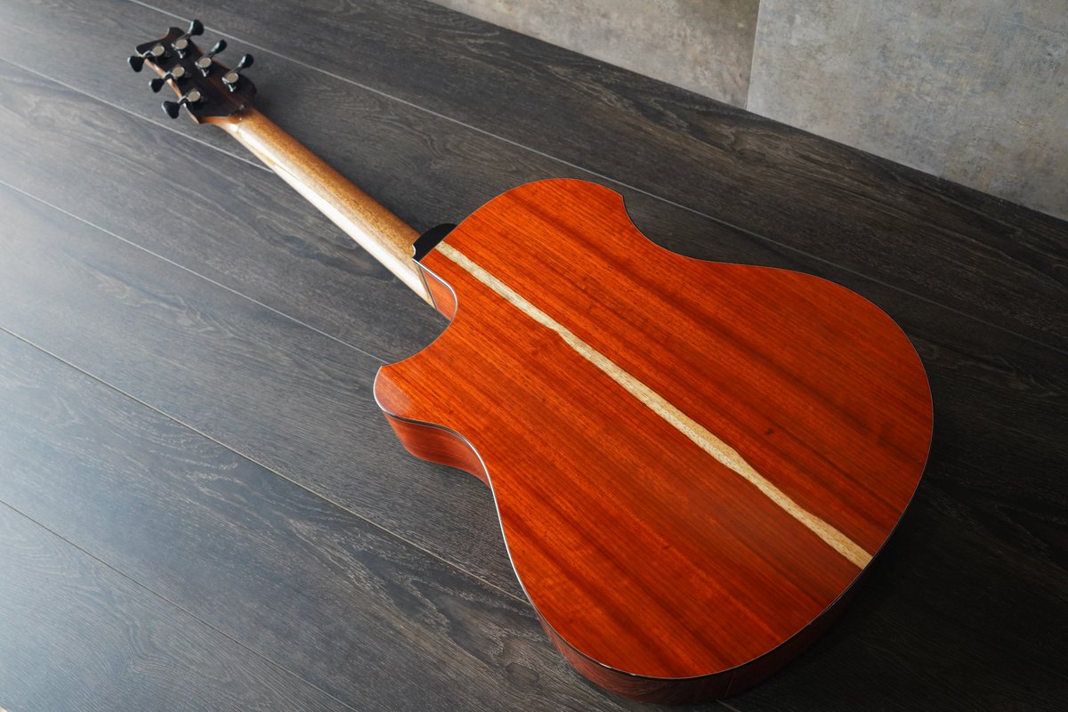 Yokoyama Guitars アディロン&マダガスカルローズ&ホンマホネック