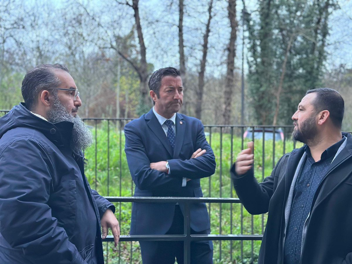 ➡️A l’invitation de Sagna Silima, président  de l'Association des Citoyens Musulmans Pisciacais Poissy-La Coudraie (ACMPLC), j’ai participé ce mardi soir avec grand plaisir à la rupture du jeûne à l’Espace Joséphine-Baker aux côtés de Monsieur le Sous-Préfet Winckler , Madame la