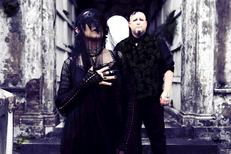 THE PALACE OF TEARS – Sombre Beauty and Otherworldly Seduction #CinematicSoundscape #GothicArt #DarkAmbient #DarkDuo #Bandcampexclusive #Electronicmusic #ErickrScheid #DarkCastleFestival #Artisticexpression #electronica #AlbumRelease #DarkCityFestival 

1st3-magazine.com/the-palace-of-…