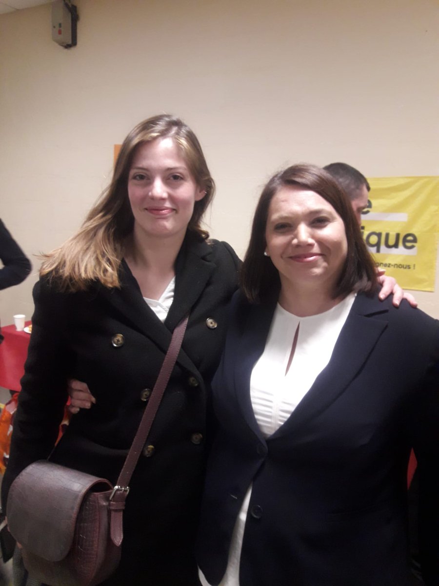 Lundi à #Melun avait lieu la réunion publique de lancement de campagne <a href="/PSseineetmarne/">Parti Socialiste 77</a> et <a href="/PlacePublique77/">Place Publique Seine-et-Marne</a> des #electionseuropeennes2024 en #sm77. Présentation de 4 candidat-e-s et du programme pour #RéveillerLEurope avec la liste <a href="/rglucks1/">Raphael Glucksmann</a> !