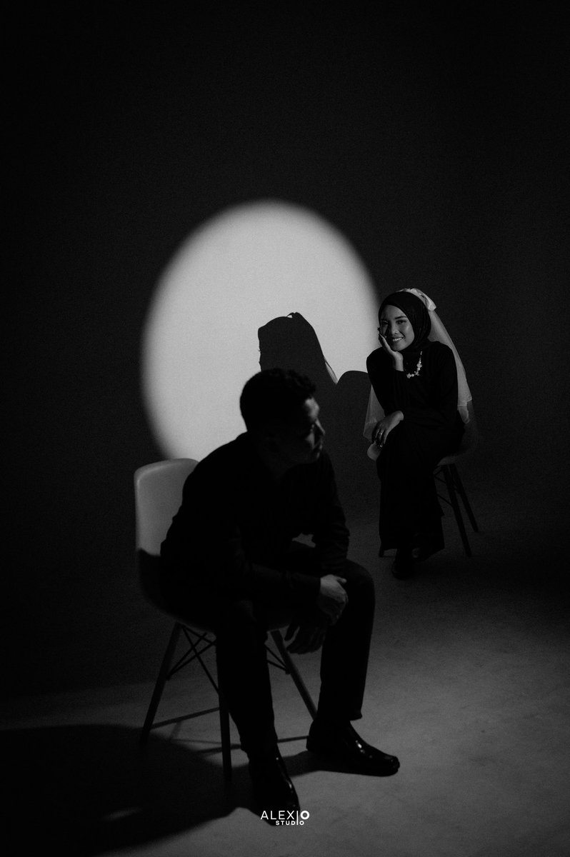 Semua tersisip didalam gelap dan selalu terbayang saat tidur lelap.