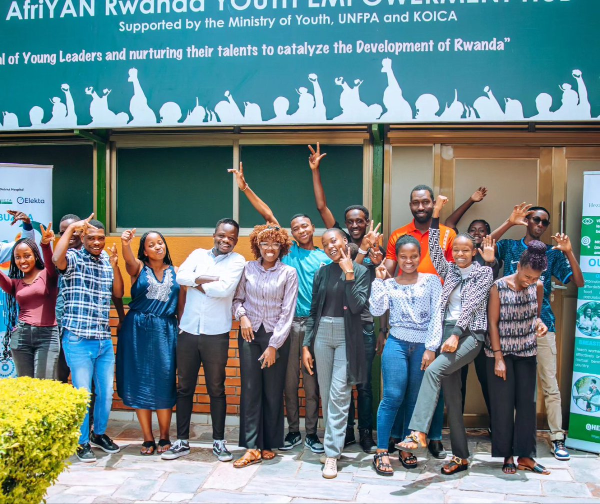 Last year our egg program reached 2.3k+ people in person, and 70k+ online. This year we want to triple the impact. Our program provides nutrition support (donating eggs +chickens), nutrition education, and social behaviour changes &amp; empowers youth in nutrition.
The team behind 👇