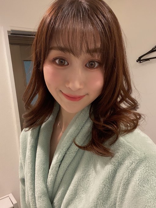 来月は台湾のイベントTAEだけでなく韓国のイベントに行っちゃうよーー🤭 さて、今日は撮影🤭 https://t.co/ZVCDkFip5e<a href="/tag/yumikazama"class="tags"><span>#yumikazama</span></a><a href="/tag/maki_tomoda"class="tags"><span>#maki_tomoda</span></a><a href="/tag/chisato_shoda"class="tags"><span>#chisato_shoda</span></a>
