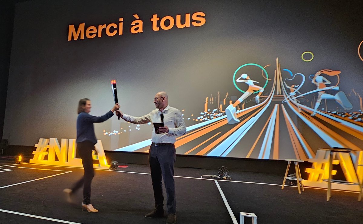 Andre Martin (@andremartin02) on Twitter photo 🚀🚀Quel plaisir de réunir le collectif managers et cadres pour partager notre plan stratégique! Tous mobilisés pour nos clients Réunionnais et Mahorais !@OrangeReunion <a href="/OrangeMayotte/">Orange Mayotte</a> Merci <a href="/Olivier_Mast/">Olivier Mast</a> <a href="/Nejma_Ouadi/">Nejma Ouadi</a> <a href="/fallacher/">JF Fallacher</a> <a href="/levugaelle/">Gaelle Le Vu</a> 🚀🚀Quel plaisir de réunir le collectif managers et cadres pour partager notre plan stratégique! Tous mobilisés pour nos clients Réunionnais et Mahorais !@OrangeReunion <a href="/OrangeMayotte/">Orange Mayotte</a> Merci <a href="/Olivier_Mast/">Olivier Mast</a> <a href="/Nejma_Ouadi/">Nejma Ouadi</a> <a href="/fallacher/">JF Fallacher</a> <a href="/levugaelle/">Gaelle Le Vu</a>