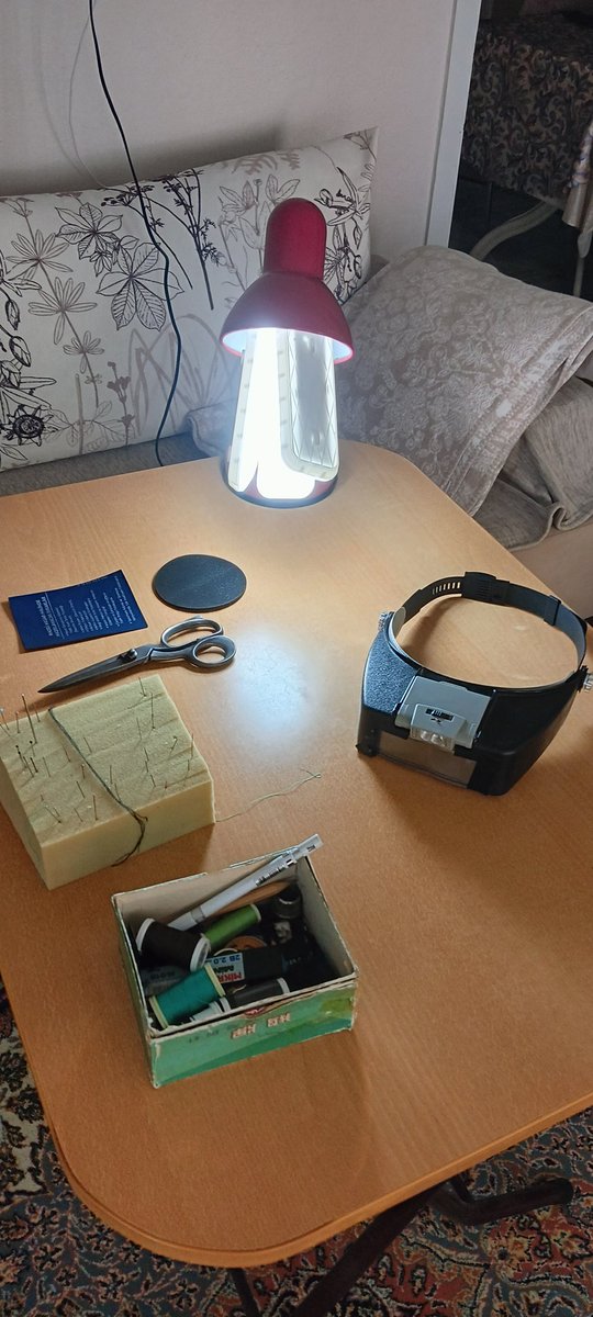 LAltinmakas's tweet photo. ÖRGÜ bizim işimiz. 
Her türlü kazak ve kumaşlarınızda yırtık sigarayı yanığı güve yenikleri itina ile yapılır. https://t.co/zeiSYD3Pui