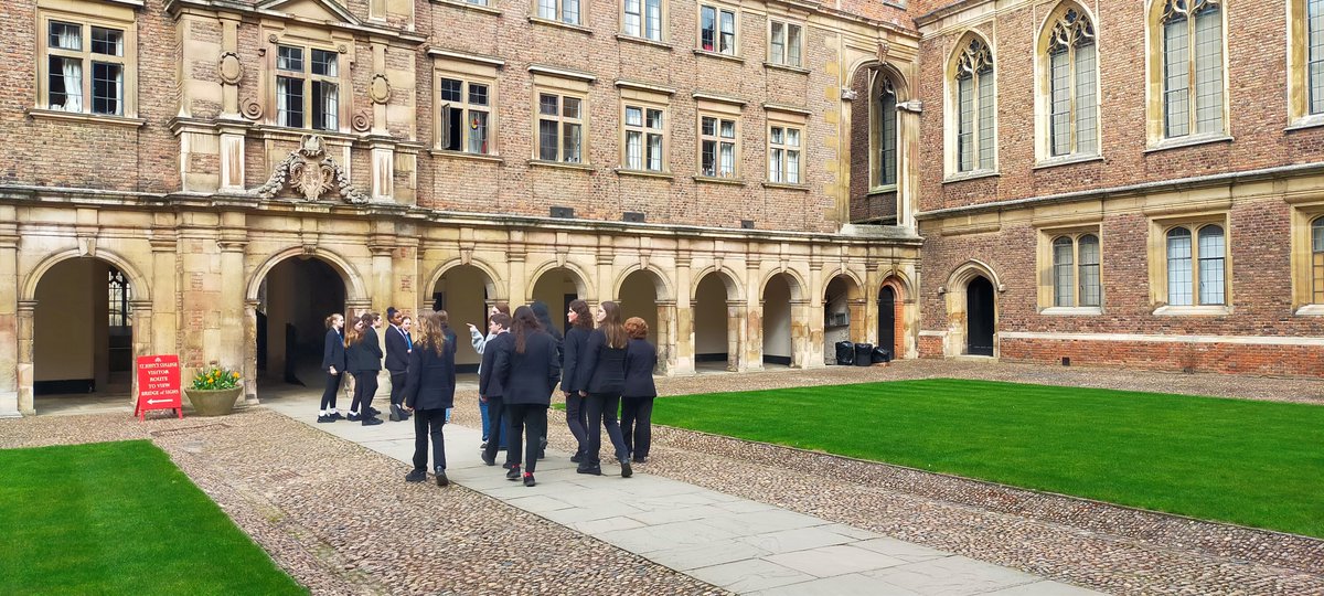A wonderful visit to St Johns College Cambridge yesterday for our talented group of Yr11 students. They had a college tour, met with some student ambassadors, and took part in a research workshop

An awesome visit to help inspire and support future plans  

#careers #inspiration