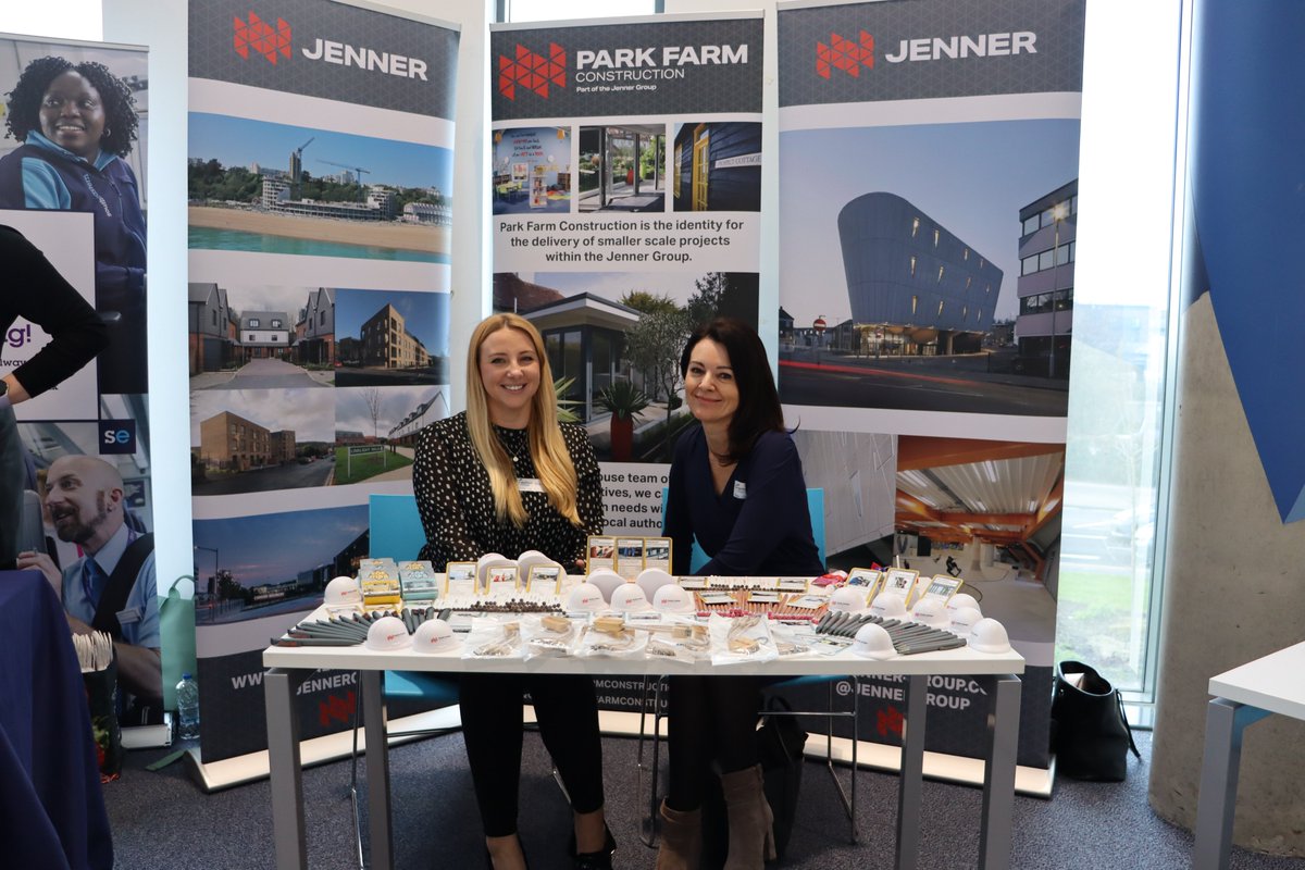 Students been setting their eyes on progression opportunites thanks to our Careers Fair. 👀 Thank you to those who helped our students look into their futures, such as @jennergroup, @HolidayExtras and @EKHUFT. 👏 Learn more about partnering with us: ekcgroup.ac.uk/collaborate-wi…
