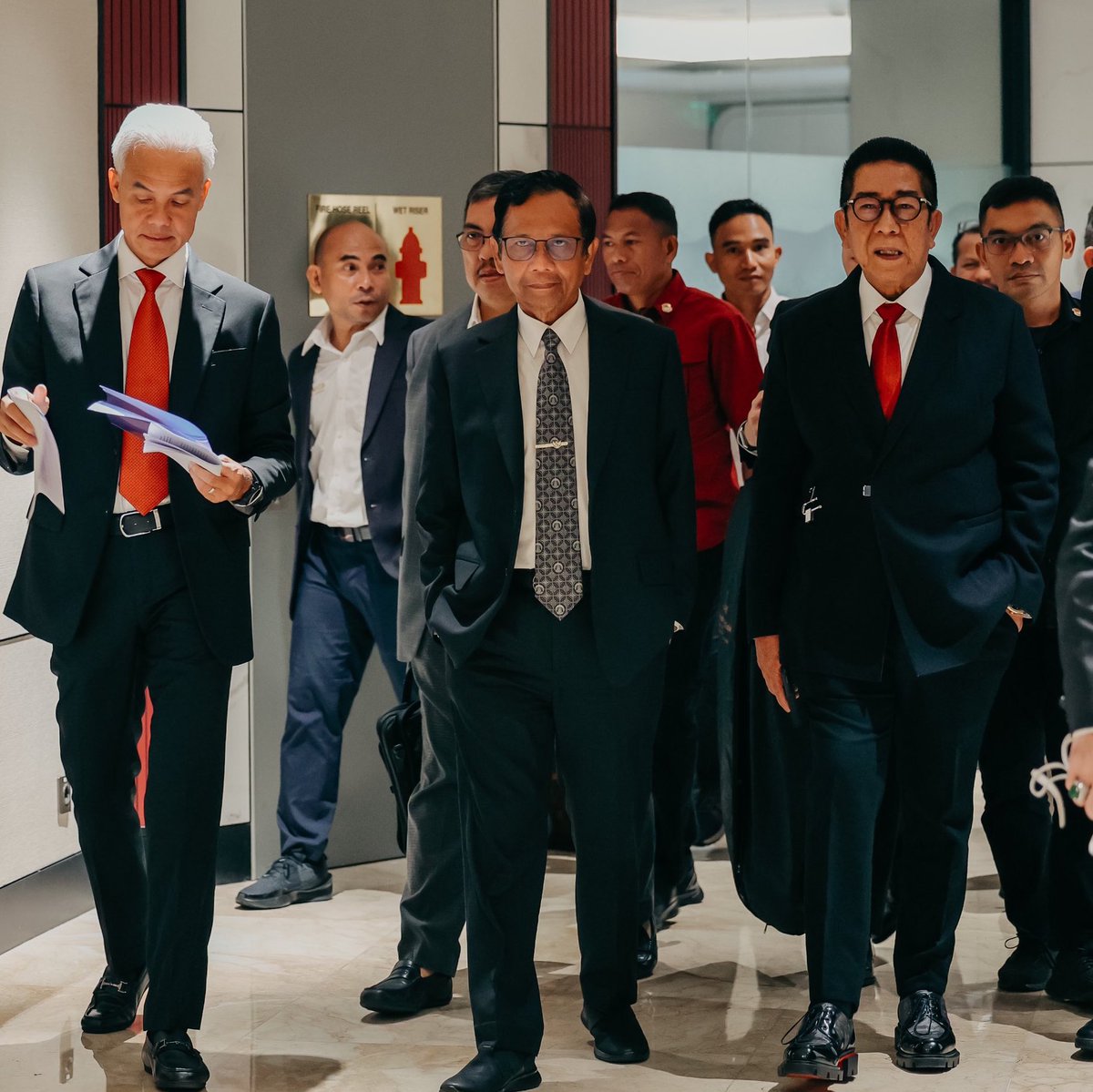 Aura prof mahfud sangat main character di sini 😩😩 😩🔥🔥🔥