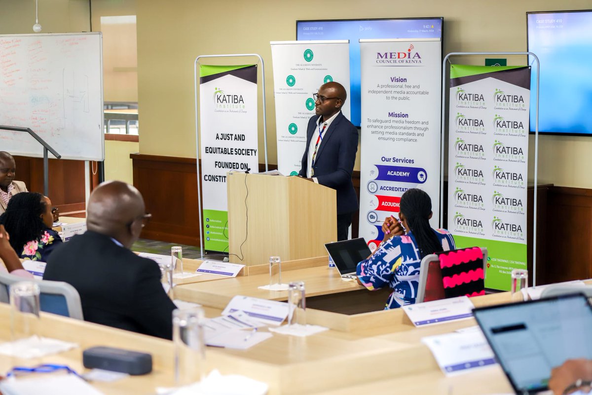 The Constitution & other statutes set a high standard for governments to proactively share info with the public.- @Kevinmabonga1 while making remarks during the ongoing training of Comms Directors from county govts facilitated by KI, @MediaCouncilK & @AKU_GSMC #IDeserveToKnow