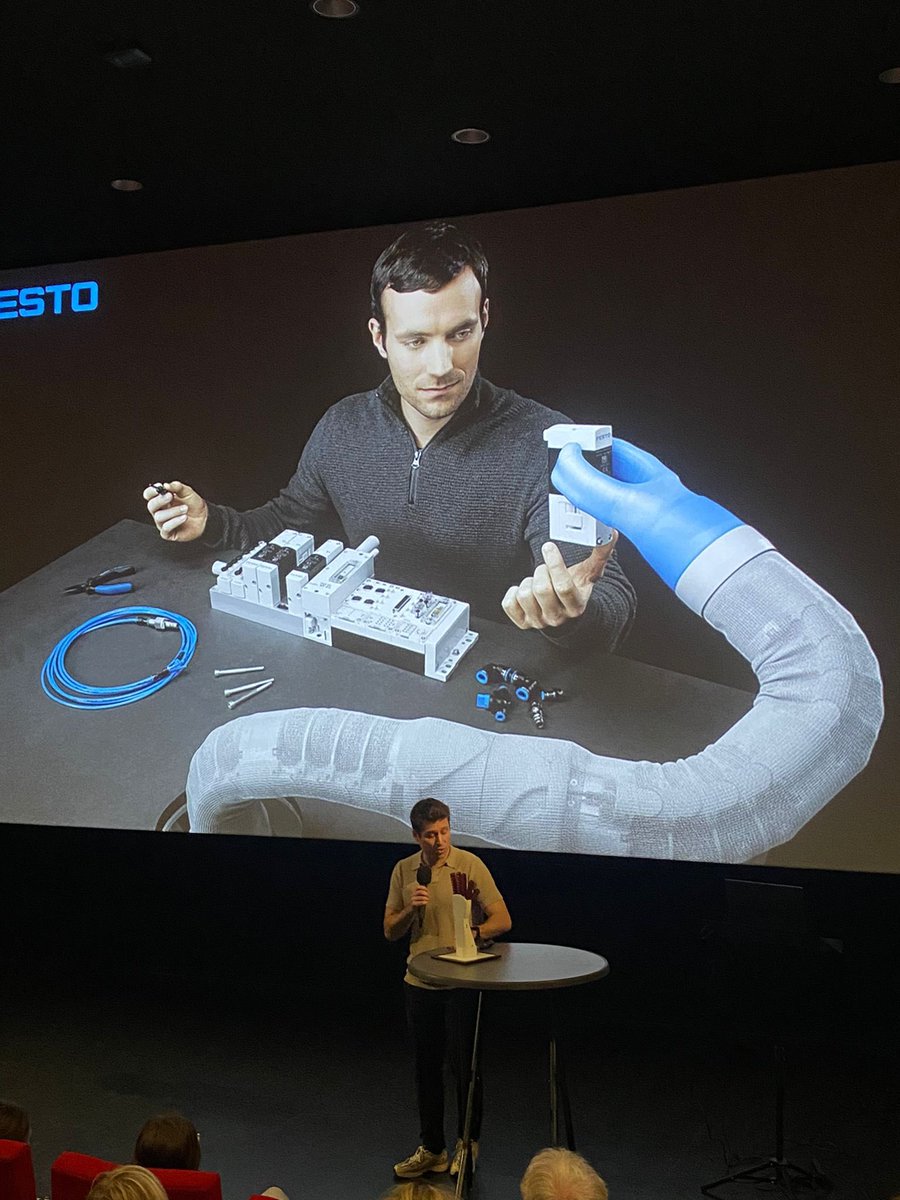 BruBotics VUB (@brubotics) on Twitter photo Seppe Terryn did the #sciencepitch <a href="/DOCVILLE_BE/">DOCVILLE Filmfest</a>, presenting our research on sustainable robots by self healing materials for a room full of filmmakers! <a href="/WtnschpBXL/">Wtnschp</a> <a href="/researchvub/">Research VUB</a> <a href="/VUBrussel/">VUB</a> <a href="/FWOVlaanderen/">FWO</a> <a href="/SmarTitn/">SMARTitn</a> Seppe Terryn did the #sciencepitch <a href="/DOCVILLE_BE/">DOCVILLE Filmfest</a>, presenting our research on sustainable robots by self healing materials for a room full of filmmakers! <a href="/WtnschpBXL/">Wtnschp</a> <a href="/researchvub/">Research VUB</a> <a href="/VUBrussel/">VUB</a> <a href="/FWOVlaanderen/">FWO</a> <a href="/SmarTitn/">SMARTitn</a>