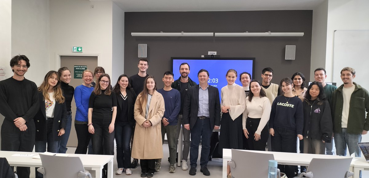 DrClaraPortela (@drclaraportela) on Twitter photo It was a pleasure to moderate the guest lecture by <a href="/BriceBxl/">Brice de Schietere</a> from <a href="/eu_eeas/">European External Action Service - EEAS 🇪🇺</a> at <a href="/PSIASciencesPo/">PSIA Sciences Po</a> - many thanks for a uniquely insightful interaction session on #CFSP #sanctions ! It was a pleasure to moderate the guest lecture by <a href="/BriceBxl/">Brice de Schietere</a> from <a href="/eu_eeas/">European External Action Service - EEAS 🇪🇺</a> at <a href="/PSIASciencesPo/">PSIA Sciences Po</a> - many thanks for a uniquely insightful interaction session on #CFSP #sanctions !