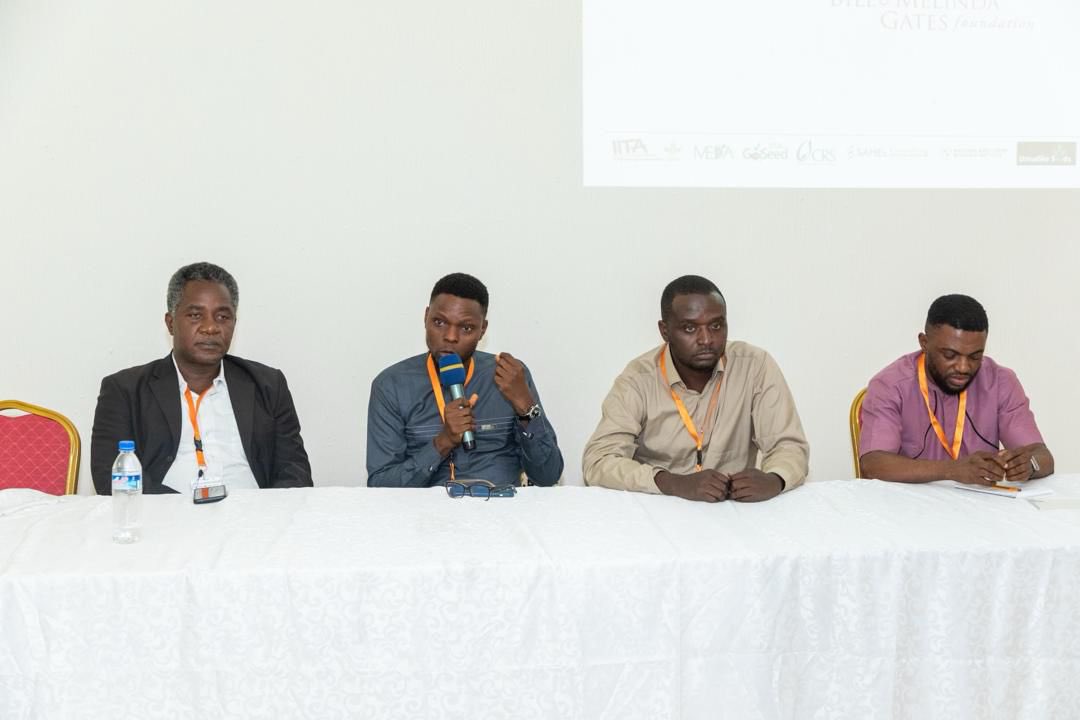 sahelconsulting's tweet photo. Earlier this week, we participated in the Liberia Seed Summit organized by the BASICS-II Project Monitoring Unit (PMU) to elevate the voices of rice, cassava, maize, soybean, and aquaculture value chain actors. 🧵
#seedsystems #basics2 https://t.co/l1fxc591Nw