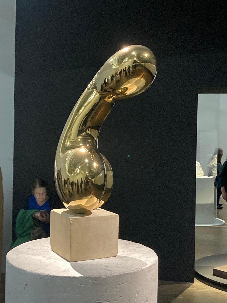 L’hommage du @CentrePompidou à Constantin Brancusi, figure emblématique de la sculpture moderne, est d’une richesse incroyable - un incontournable! #ExpoBrancusi
