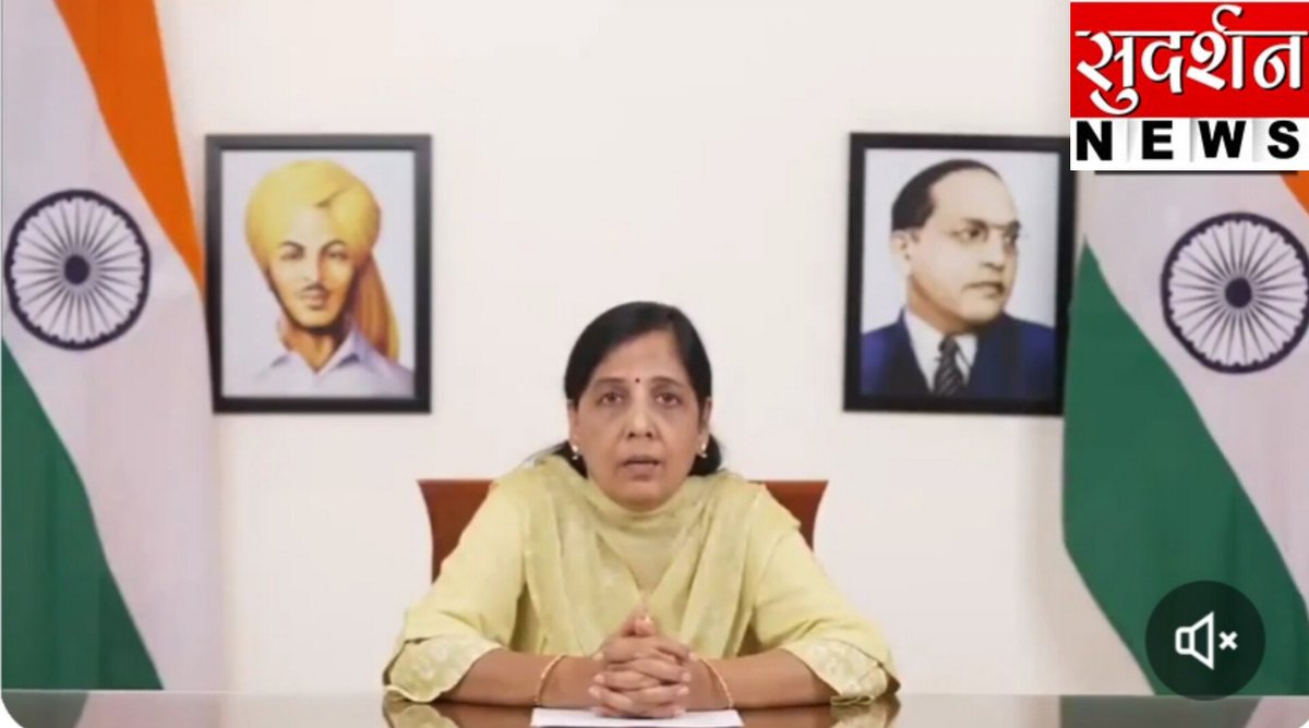 mukeshkrd's tweet image. करीब करीब CM...
#AAPprotest 
#kejariwal 
@AamAadmiParty 
@BJP4Delhi