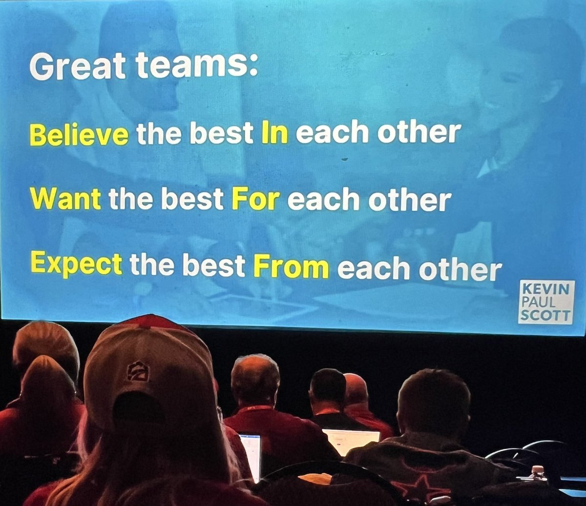 #Wednesday #FairwayNation #JDPowerAward2023 #goAmber🙏<a href="/KevinPaulScott/">Kevin Paul Scott</a>