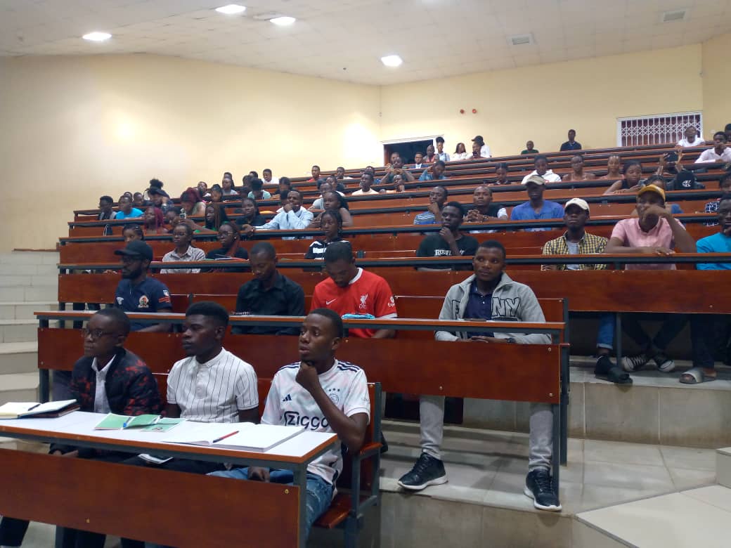 the objective of the event was to revitalize the club at the university and attract new members from the new students. The club leaders committed to engaging TI-Z among other key anti-corruption organizations.