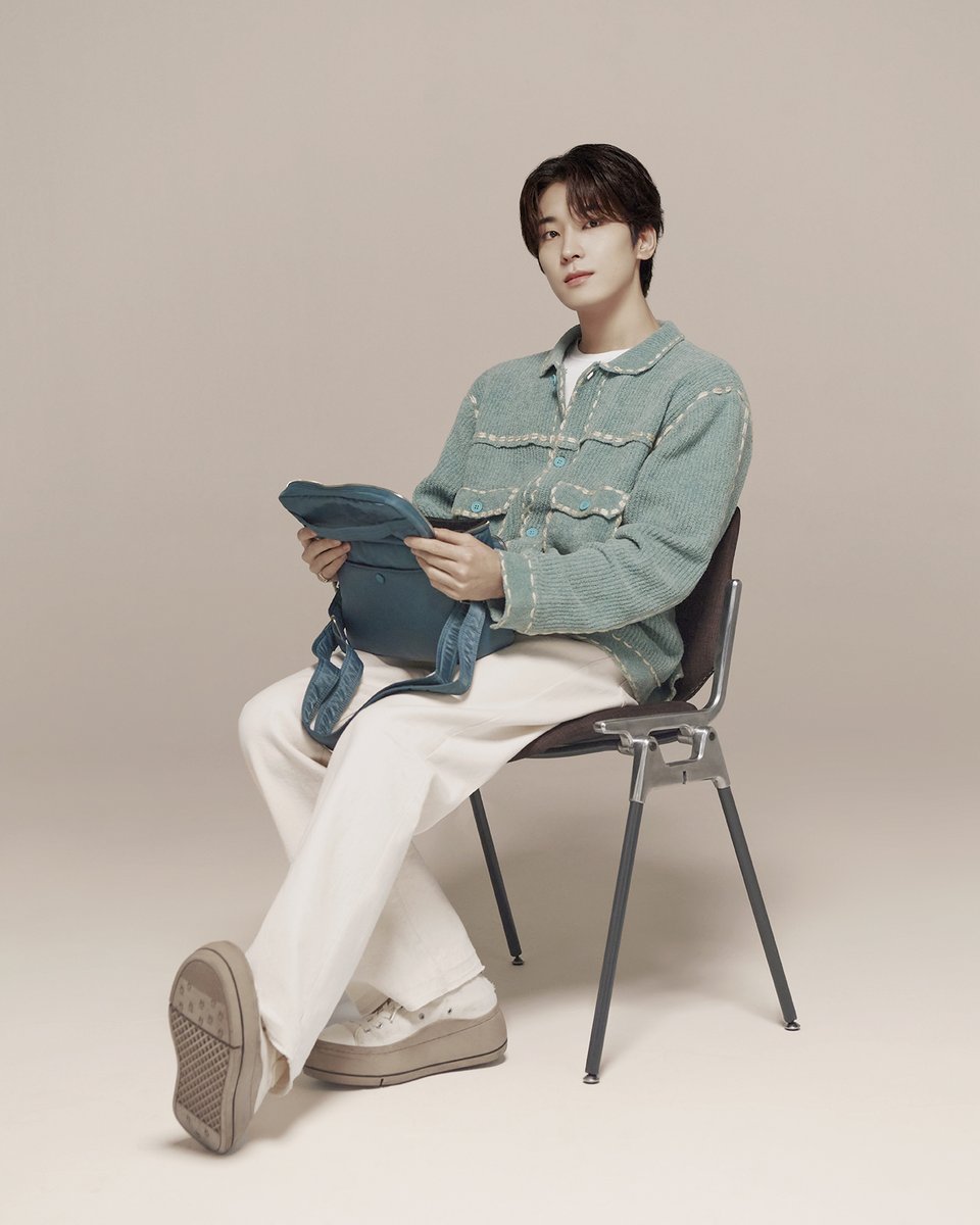 HYBE MERCH (@hybe_merch) on Twitter photo Artist-Made Collection by SEVENTEEN Season 2.
Photo Shoot - WONWOO
원우의 LOVE PACKED 키보드, 크로스백을 위버스샵에서 만나보세요.
👀 상품 보러가기 campaigns.weverseshop.io/by_SVT_Season2
📆 판매 오픈 2024. 03. 28. 6PM (KST)
📍 <a href="/weverseshop/">Weverse Shop</a>
#WONWOO #원우
#SEVENTEEN #세븐틴
#byWONWOO Artist-Made Collection by SEVENTEEN Season 2.
Photo Shoot - WONWOO
원우의 LOVE PACKED 키보드, 크로스백을 위버스샵에서 만나보세요.
👀 상품 보러가기 campaigns.weverseshop.io/by_SVT_Season2
📆 판매 오픈 2024. 03. 28. 6PM (KST)
📍 <a href="/weverseshop/">Weverse Shop</a>
#WONWOO #원우
#SEVENTEEN #세븐틴
#byWONWOO