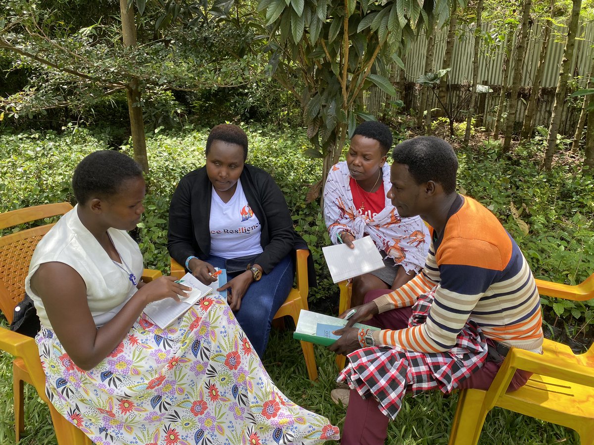 OlorukotiYouth's tweet photo. Indigenous youth meeting at Olorukoti resource and knowledge centre. The youth are discussing the impacts of climate change and how they can mitigate and adapt to it .They work together to ensure they have adequate food production in their community.#Indigenousyouth https://t.co/OqP6MNcz0h