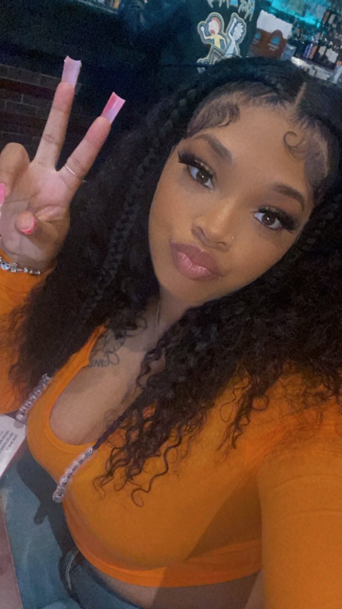 LickThaGun_'s tweet photo. Make them hoes mad show me how u fuck ha baby dad https://t.co/yhisfueqmt