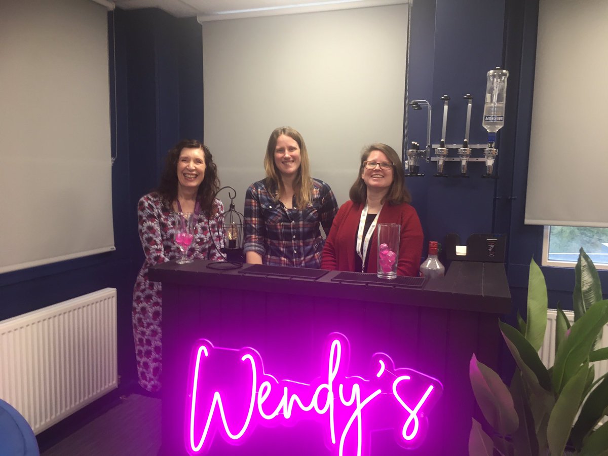 Loving our new look ‘bar lab’ Wendy’s <a href="/KnellerWendy/">Dr Wendy Kneller</a> hampshirechronicle.co.uk/news/24201802.…