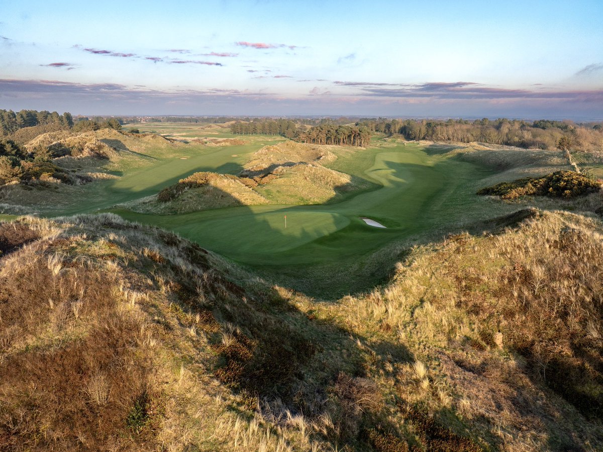 Up in the dunes, where the course is at its most dramatic. 📸 The 13th Green ⛳️