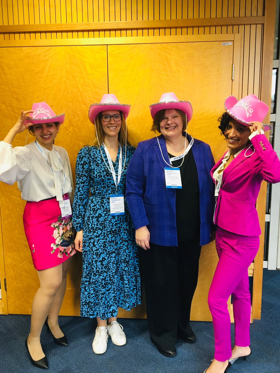 Getting ready for an awesome general paediatric session @RCPCHtweets - come and join us in hall 1, 10-1pm…. It’s going to be great!!! @BritPaediatrics @DrGuddiSingh @whosalama @SteveTurnerABDN @RCPCHPresident