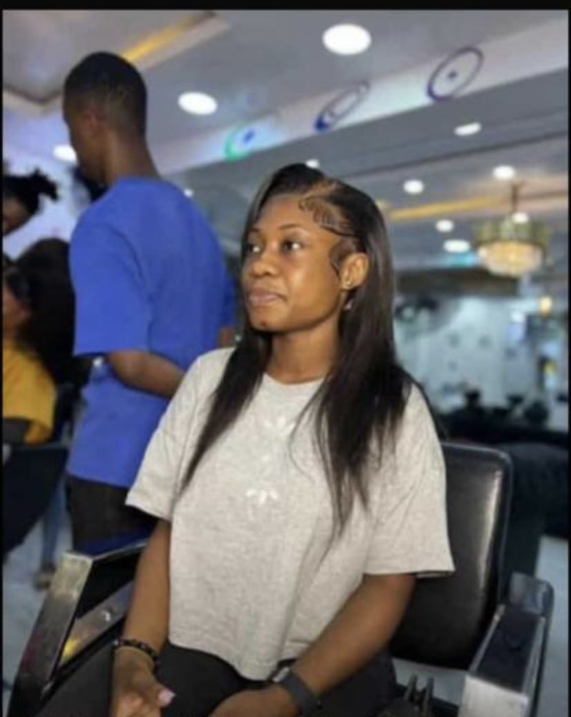 TeeheartM's tweet image. Missing 🥲she said she was going to bank yesterday around 10am and since then she hasn’t return back home 🥲 Her number is switched off 🙏pls RT and call this number if seen or have information about her 08028361685
God bless you